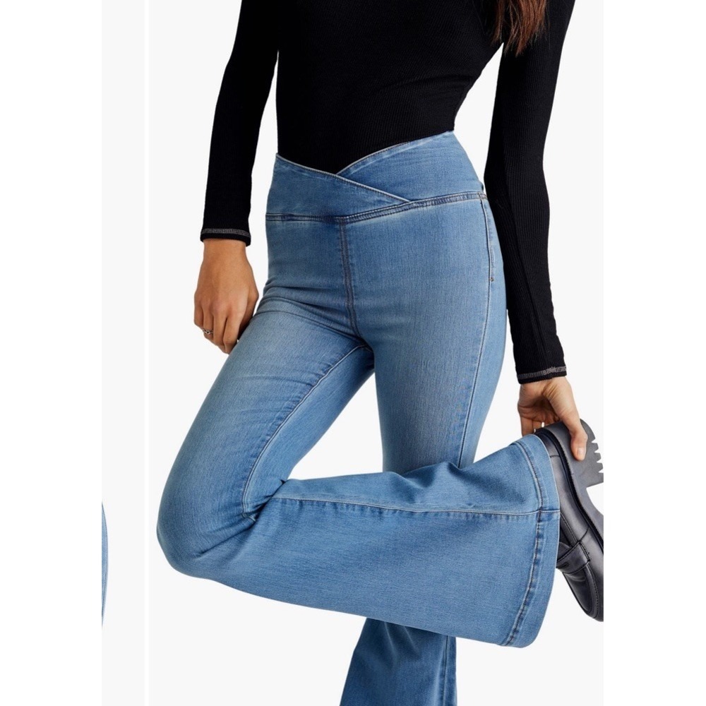 We The Free x Free People Venice Beach High Waist Flare Leg Jeans 27 Pull On